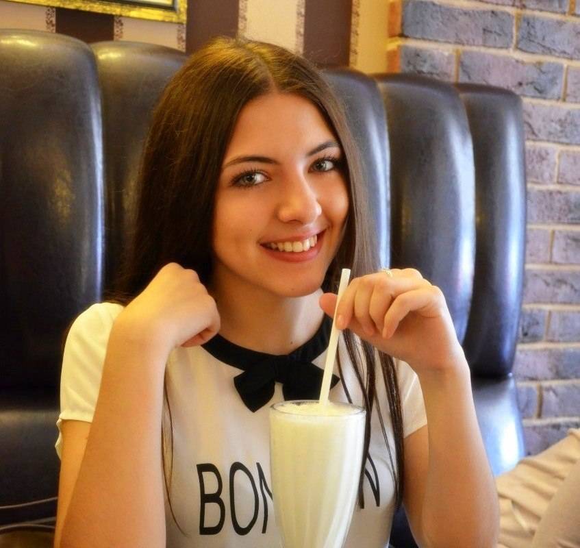 Виктория Петрова | Сетка — социальная сеть от hh.ru