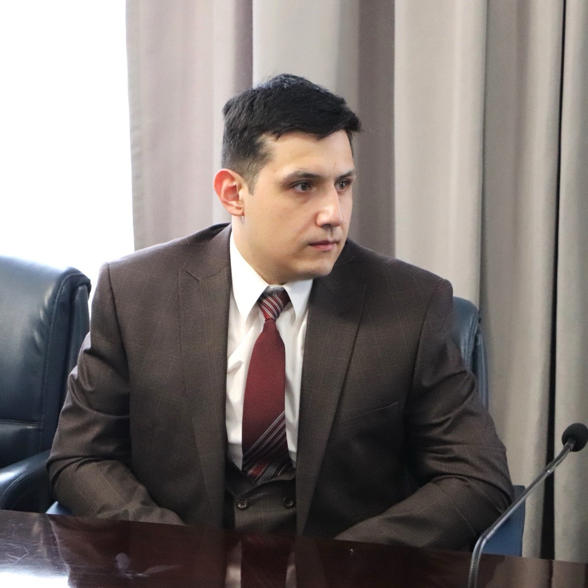 Lev Gulish | Сетка — социальная сеть от hh.ru