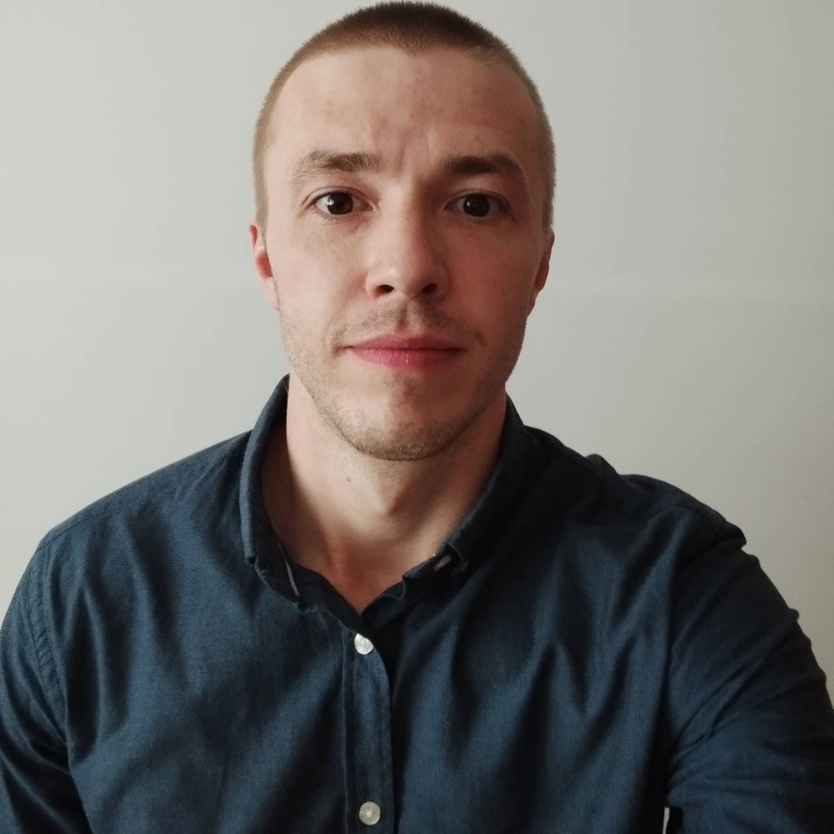 Павел Плечков