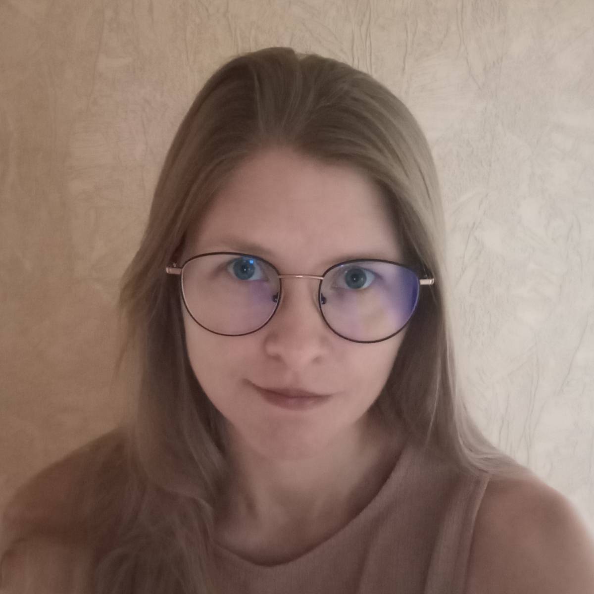 Александра Стукалова