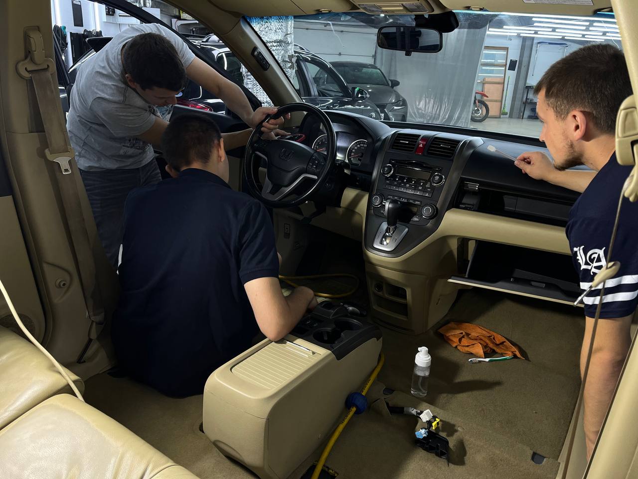 🟥🟥🟥🟥
🔠🔠🔠🔠🔠🔠, у нас появилась рассрочка без процентов на 3️⃣ 🔤🔤🔤⭐️🔤🔤 на услуги полной оклейки, оклейки в цветную пленку, оклейки в матовую, сатиновую пленку, на полный Детейлинг комплекс — наслаждайтес... | Сетка — социальная сеть от hh.ru