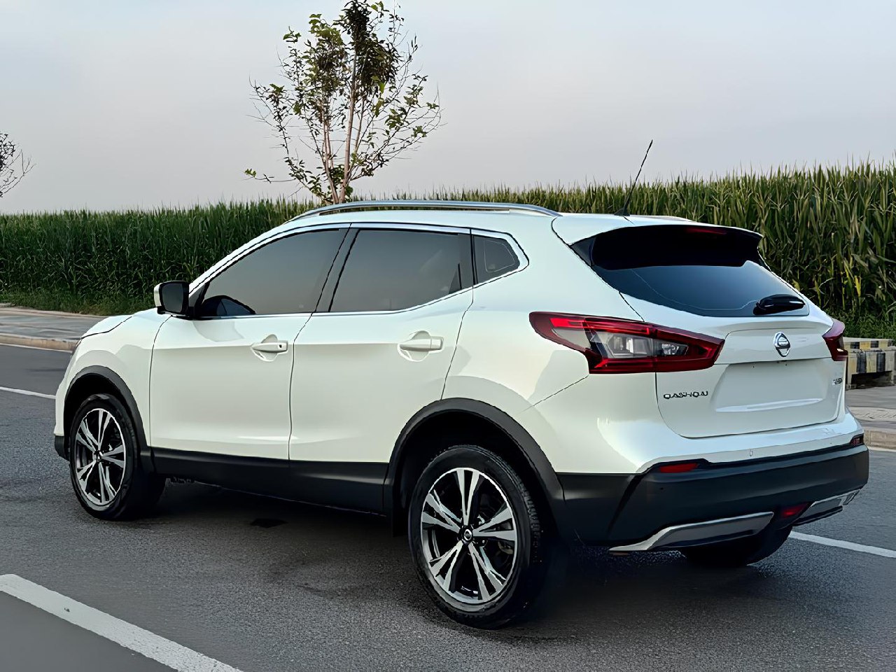 🚘Nissan Qashqai
2021 г.
42 тыс. км
Бензин 2.0 л (151 л.с.)
Передний привод
Под заказ из Китая 🇨🇳
Сладкая зона по утильсбору 🍯
Мотор до 160 л.с | Сетка — социальная сеть от hh.ru