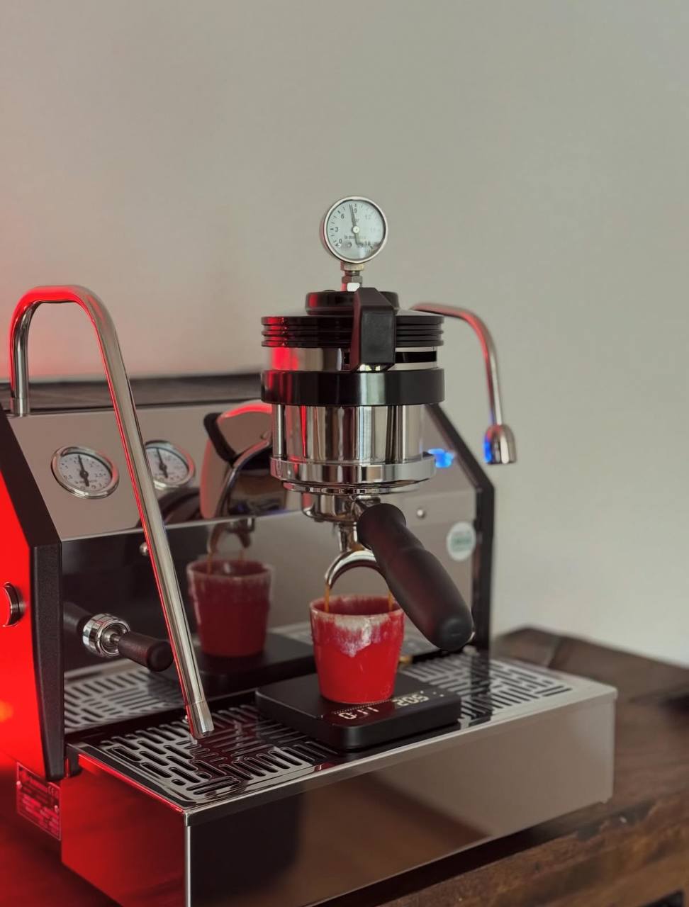 Grespresso от Costa Nova – коллекция, вдохновлённая текстурой и глубиной керамики.
Каждая чашка создаётся вручную, поэтому рисунок и оттенки неповторимы | Сетка — социальная сеть от hh.ru