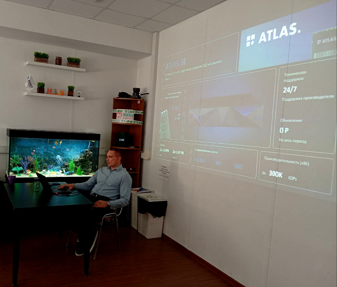 Продолжаем обучающий интенсив для сейл-команд 🔥👌  
В августе и сентябре нас посетили представители ведущих вендоров — Граветон, Cyber Power, Atlas, OpenYard | Сетка — социальная сеть от hh.ru