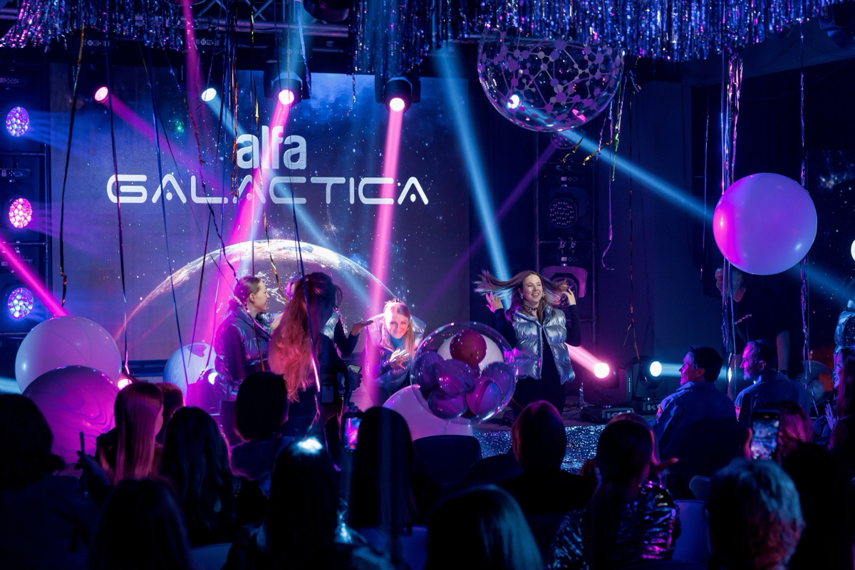 За год я из свободного предпринимателя и создателя собственной сети пончиков перешла на новую должность в качестве бренд-менеджера в компанию застройщика alfa Development | Сетка — социальная сеть от hh.ru