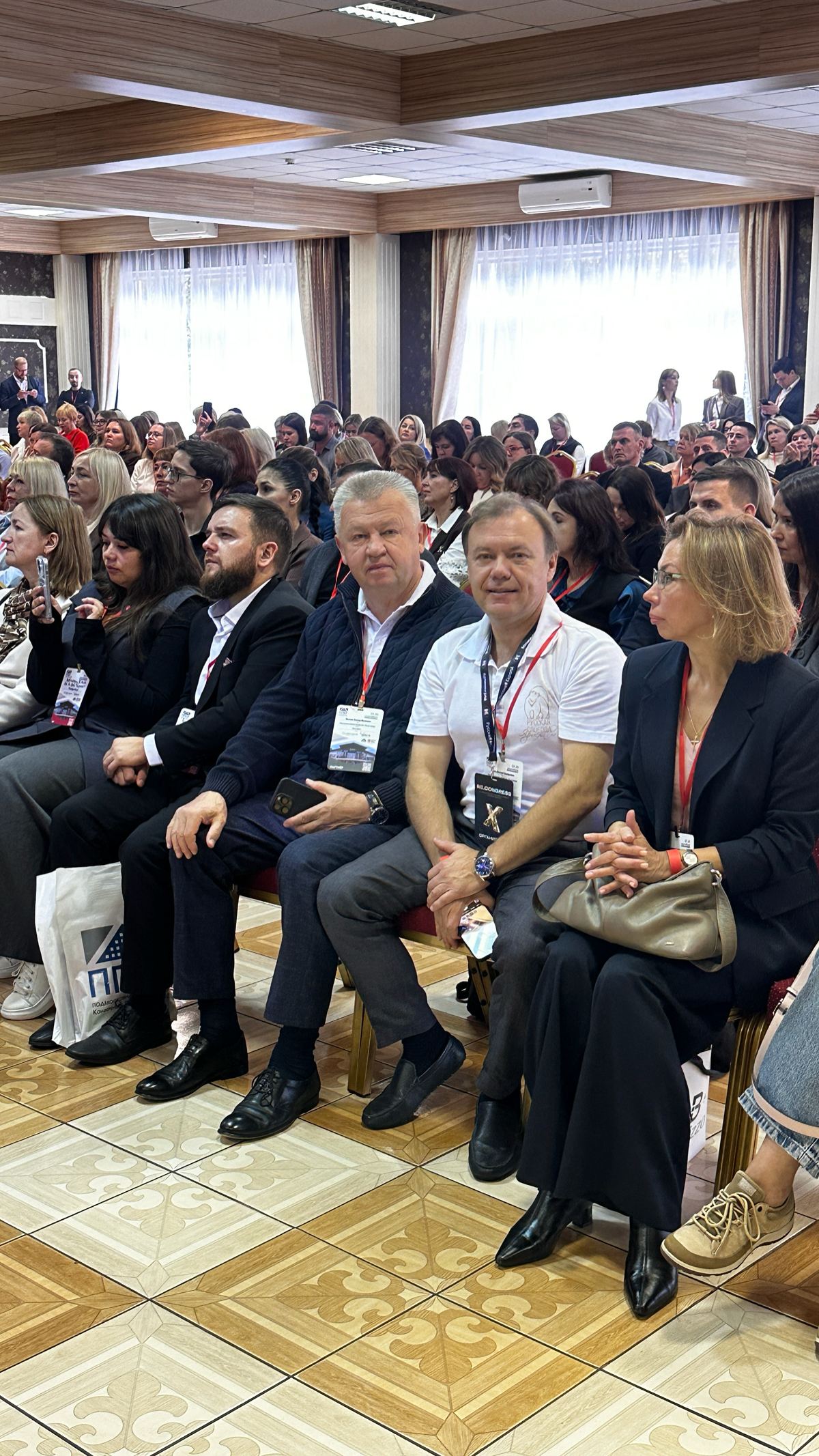 Мы на форуме Российской гильдии риелторов! | Сетка — социальная сеть от hh.ru