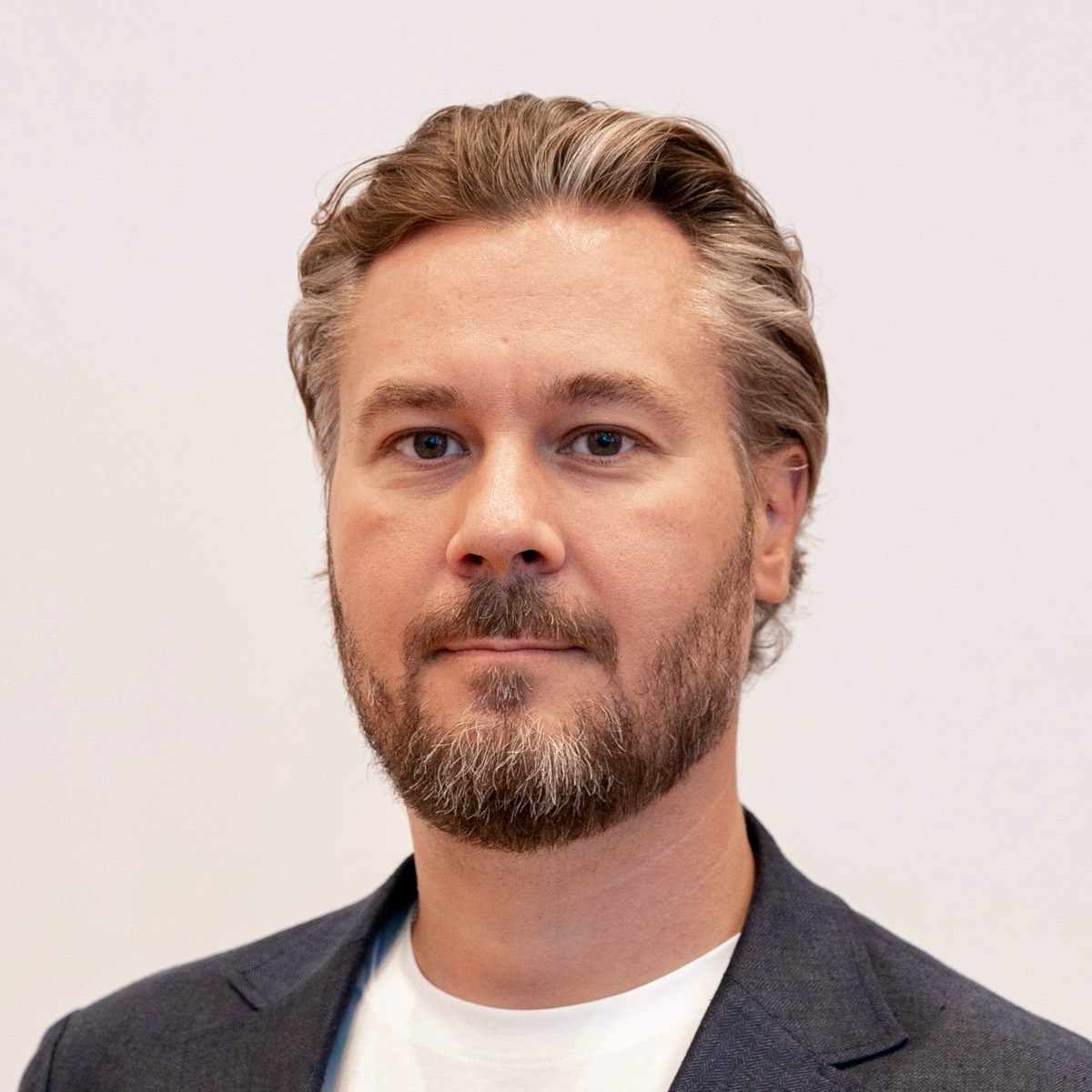 Роман Бобров | Сетка — социальная сеть от hh.ru