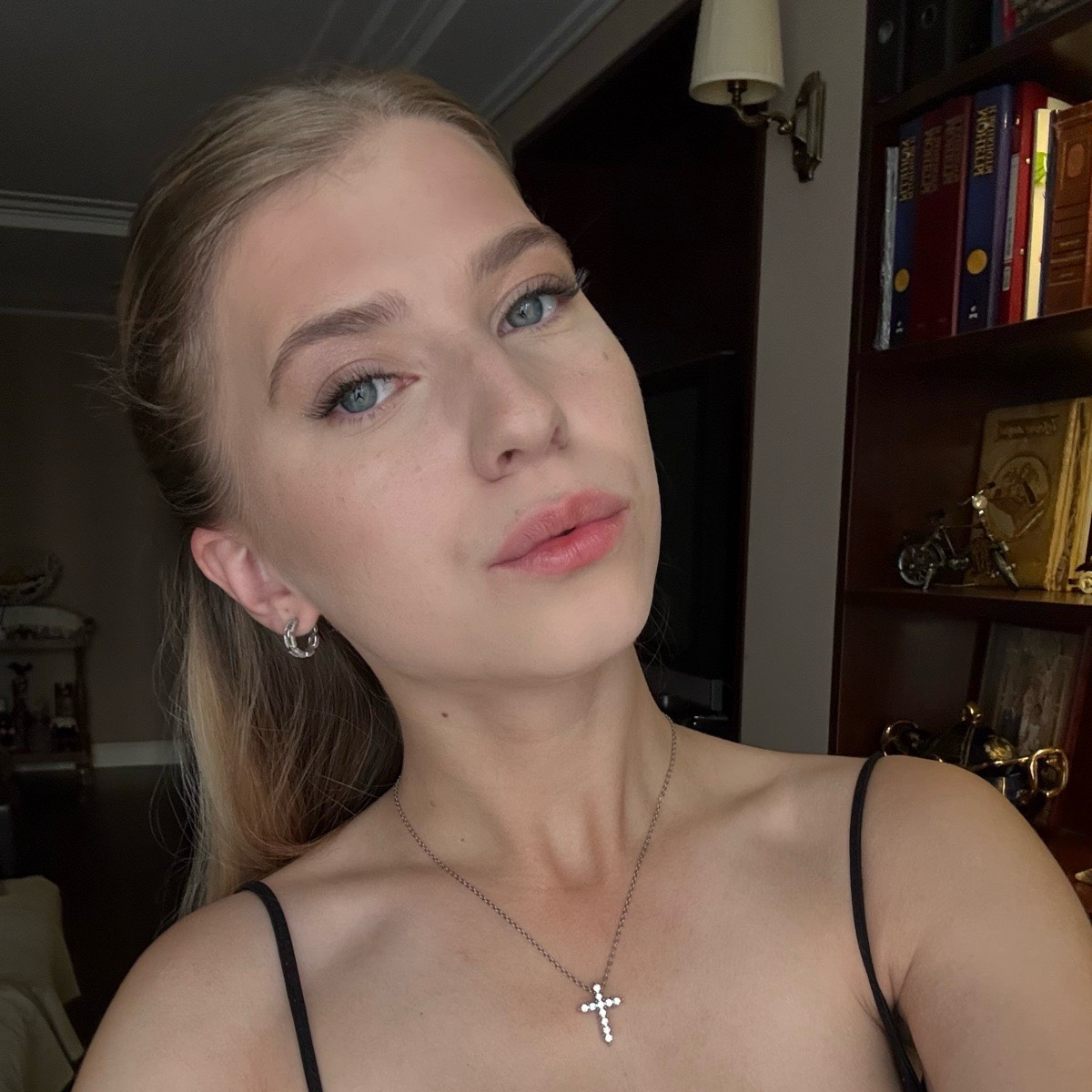 Камилла Гонина
