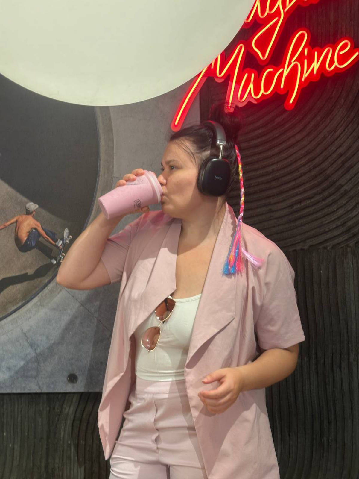 Рубрика : 
история В:ЛОГО  #vLOGO
в  котором Я,Валентина Дво́йникова , обозреваю и разбираю логотипы города Кемерово. 

Моя самая любимая кофейня в г | Сетка — социальная сеть от hh.ru