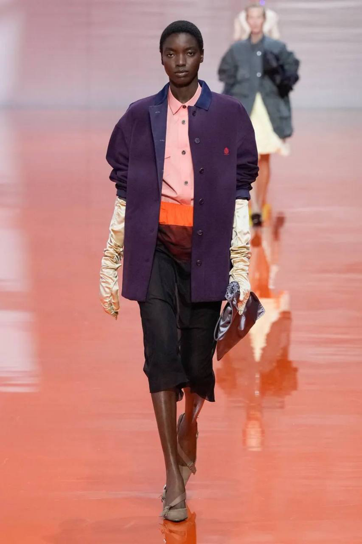 Prada 2026: переосмысление каждой детали 🪡 | Сетка — социальная сеть от hh.ru
