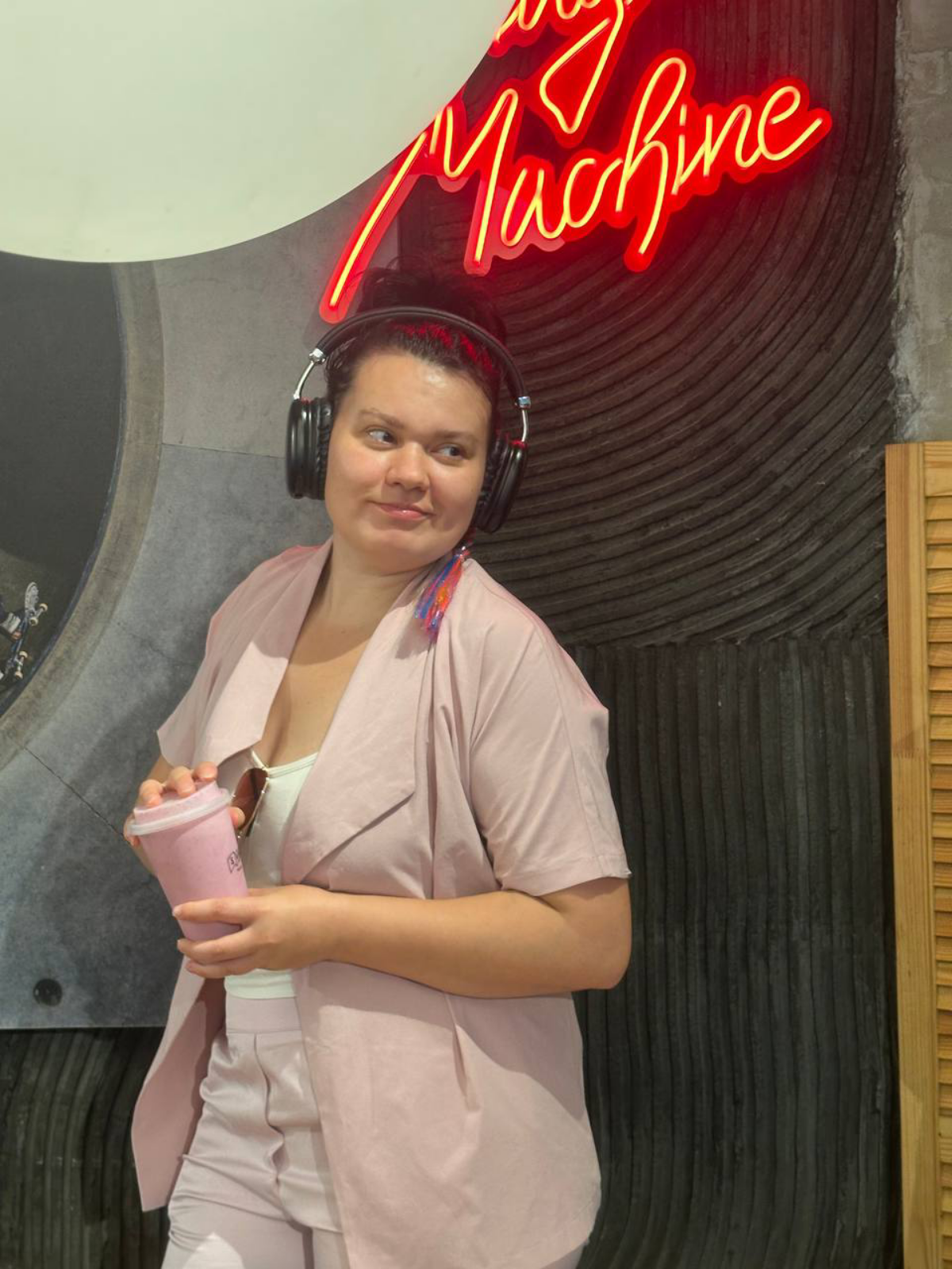 Рубрика : 
история В:ЛОГО  #vLOGO
в  котором Я,Валентина Дво́йникова , обозреваю и разбираю логотипы города Кемерово. 

Моя самая любимая кофейня в г | Сетка — социальная сеть от hh.ru