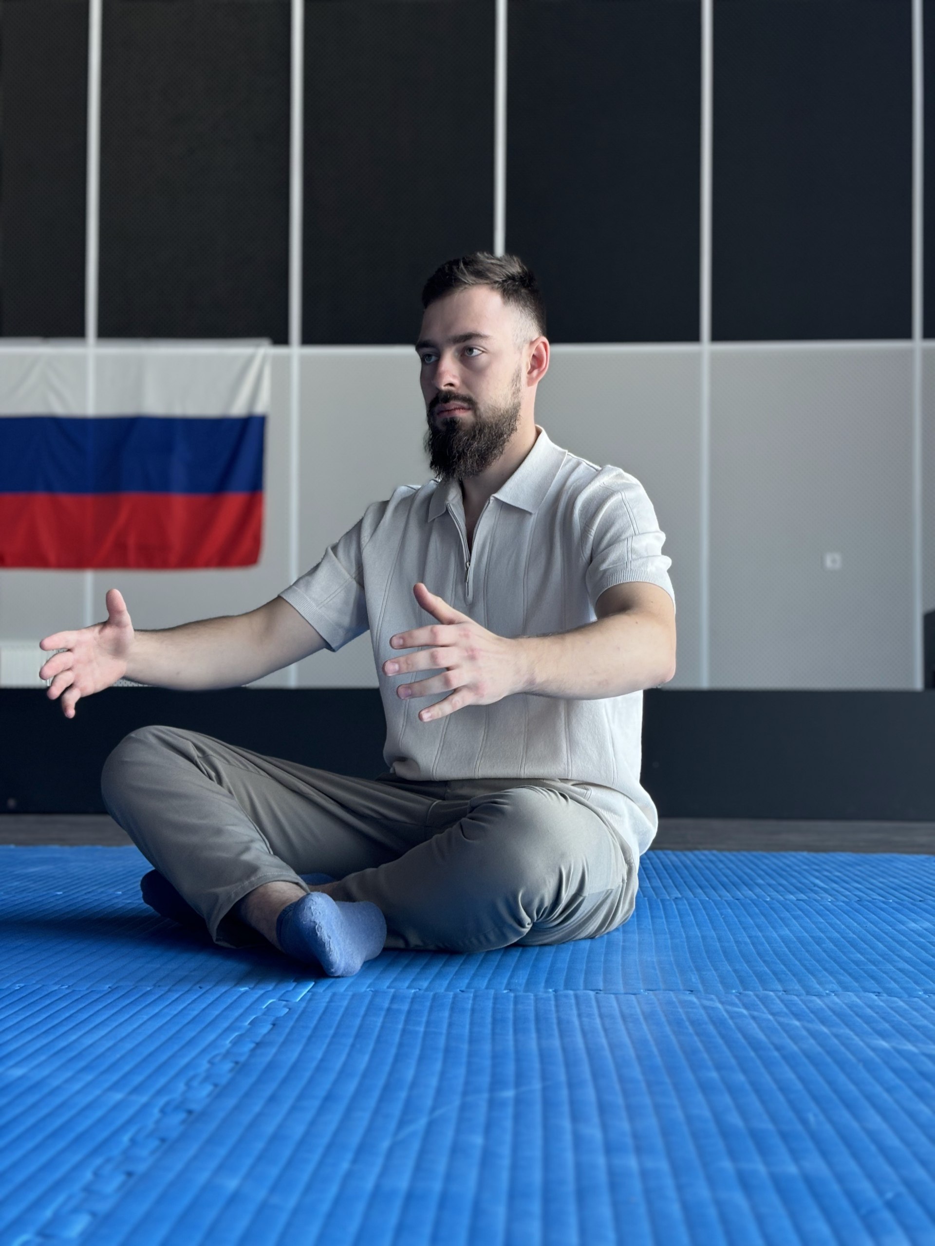 Первая часть отпуска успешно завершилась!
Наполнился впечатлениями, посетил множество классных мест и новых городов. Теперь настало время для развития | Сетка — социальная сеть от hh.ru