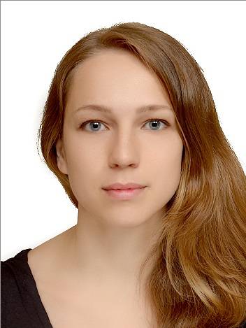 Александра Емец