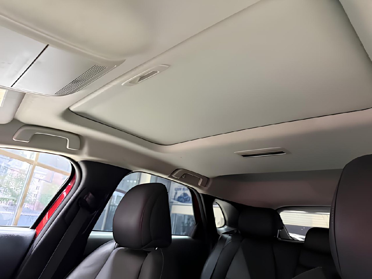 🚘 Mazda CX-30
2021 год (Июнь) | 58 375 км
Бензин 2.0 л • 158 л.с | Сетка — социальная сеть от hh.ru
