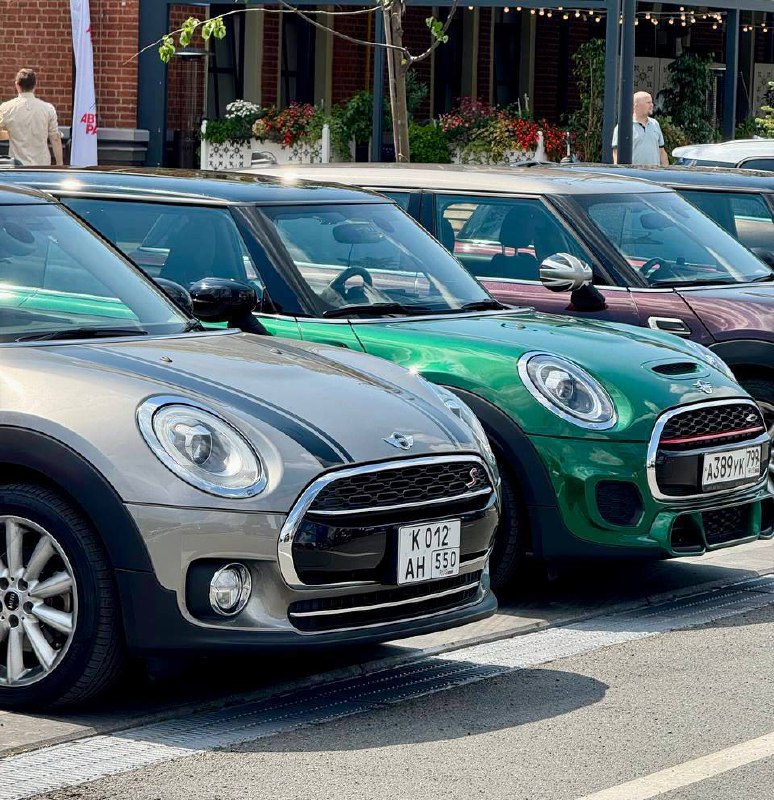 🏎️ Бесплатная выставка культовых автомобилей MINI пройдет в Депо Три вокзала
28 сентября 11:40-15:00
Вас ждёт тёплая атмосфера дружеского общения, вкусный кофе, гастрономическое разнообразие более чем... | Сетка — социальная сеть от hh.ru
