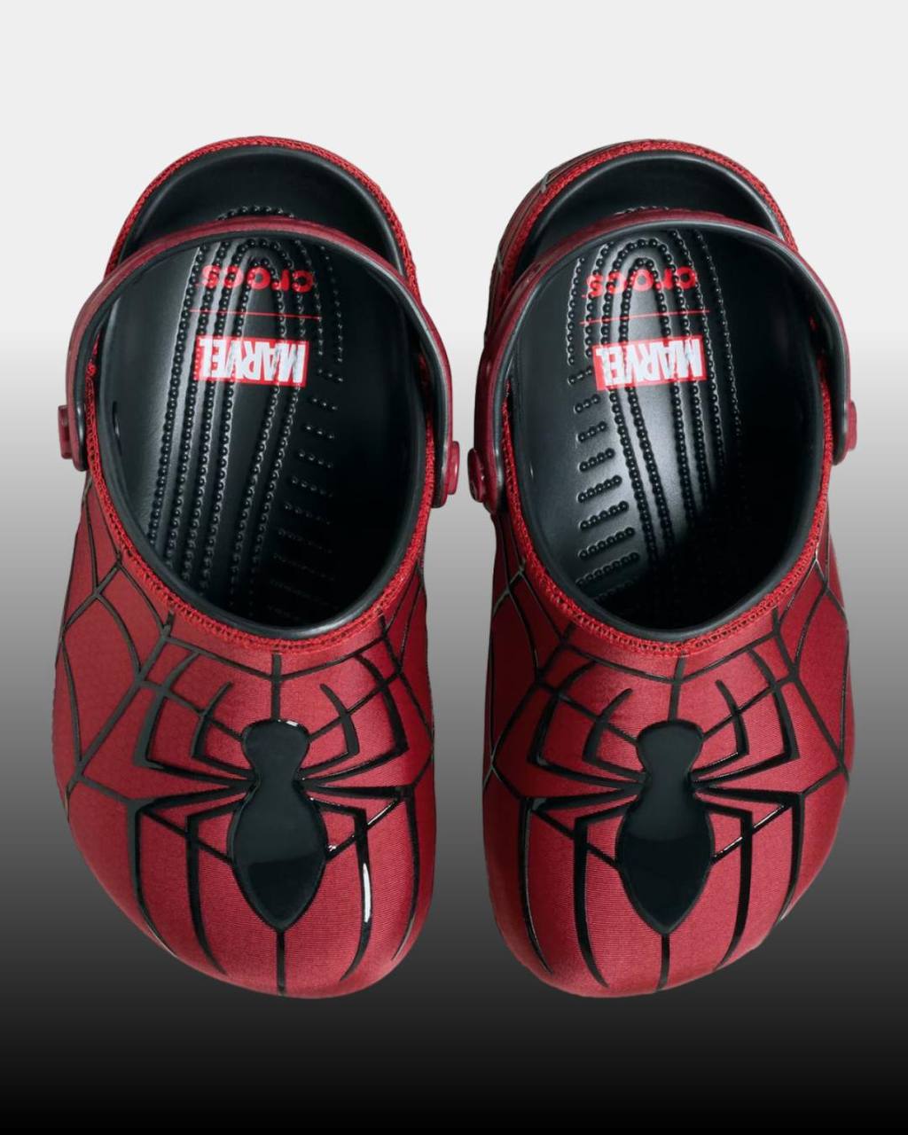Ля какие! У Marvel вышла новая коллаба с Crocs и супергеройские клогги в айдентике Спайдер-мена! Матовое красное покрытие и черная паутина смотрится топово. Дроп намечен на 15 октября | Сетка — социальная сеть от hh.ru