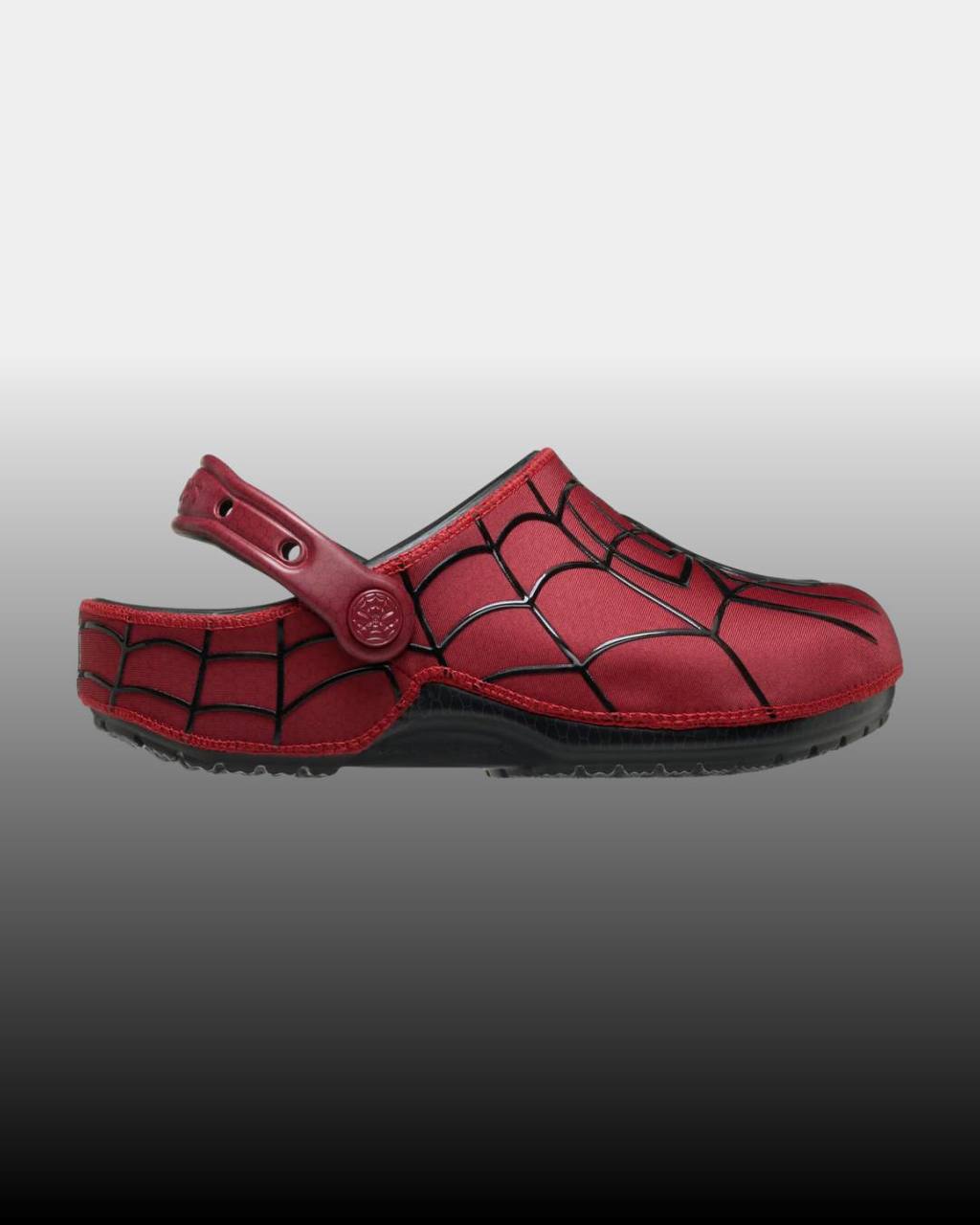 Ля какие! У Marvel вышла новая коллаба с Crocs и супергеройские клогги в айдентике Спайдер-мена! Матовое красное покрытие и черная паутина смотрится топово. Дроп намечен на 15 октября | Сетка — социальная сеть от hh.ru