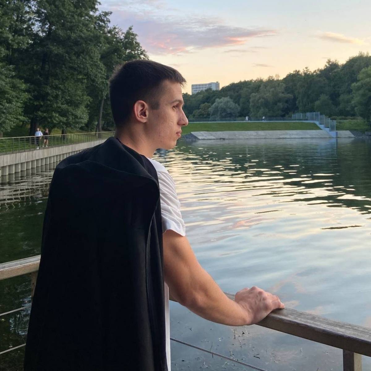 Михаил Иващенко