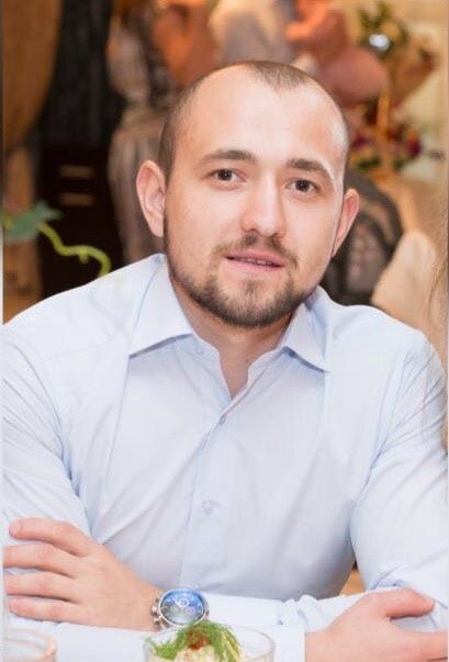 Артур Ахмеров