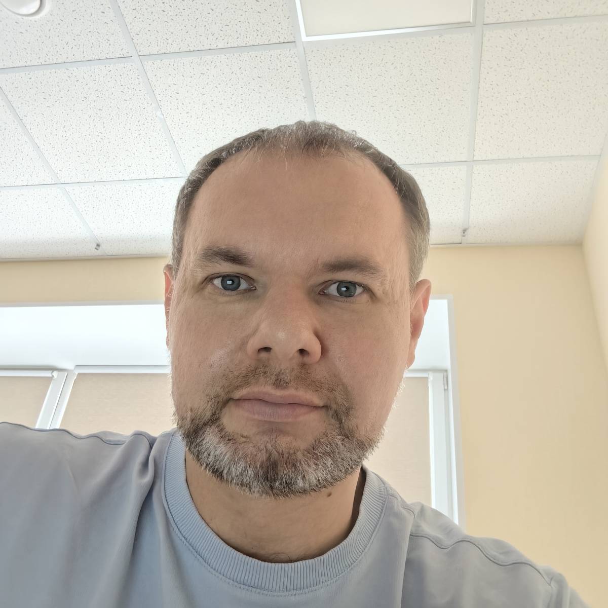 Константин Безруков