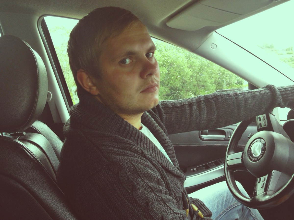 Денис Новожилов