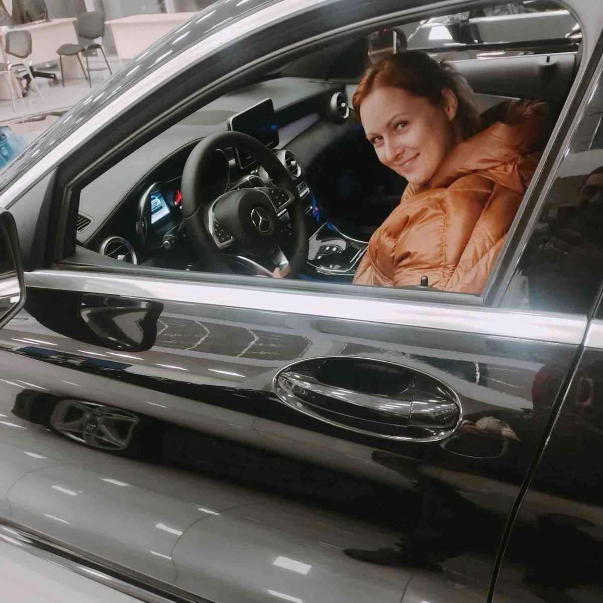 Елена Зверева
