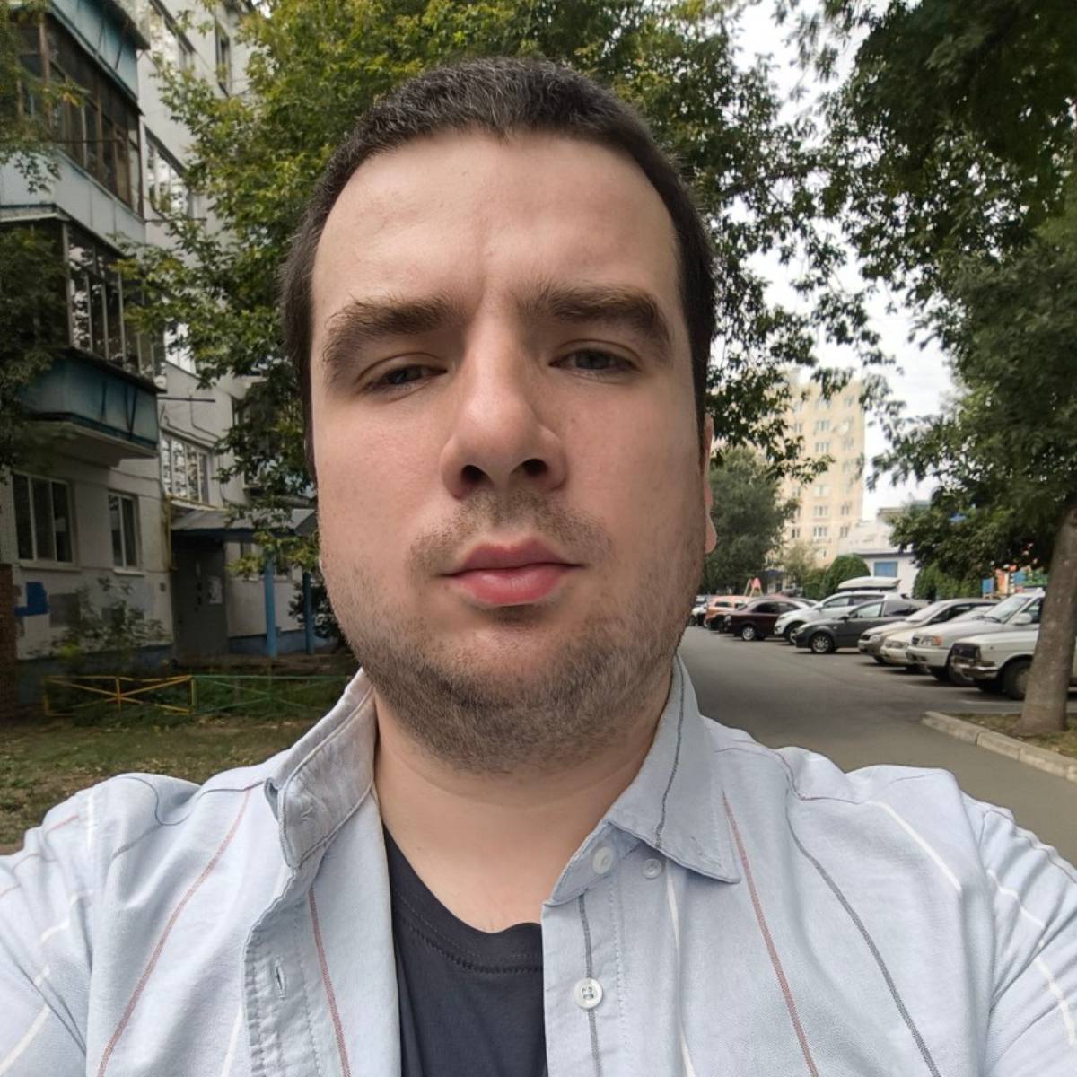 Максим Сотников