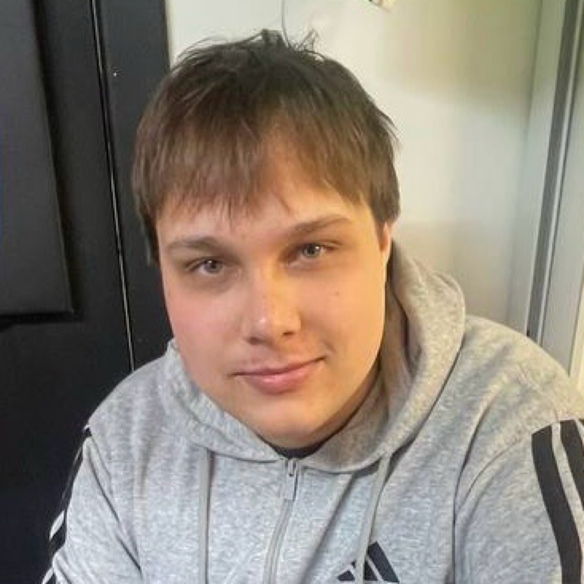 Антон Пахомов