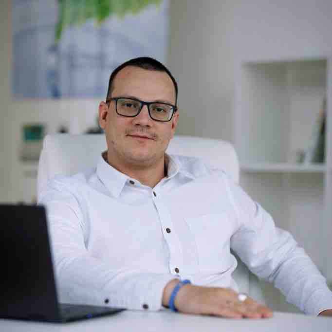 Network member avatar