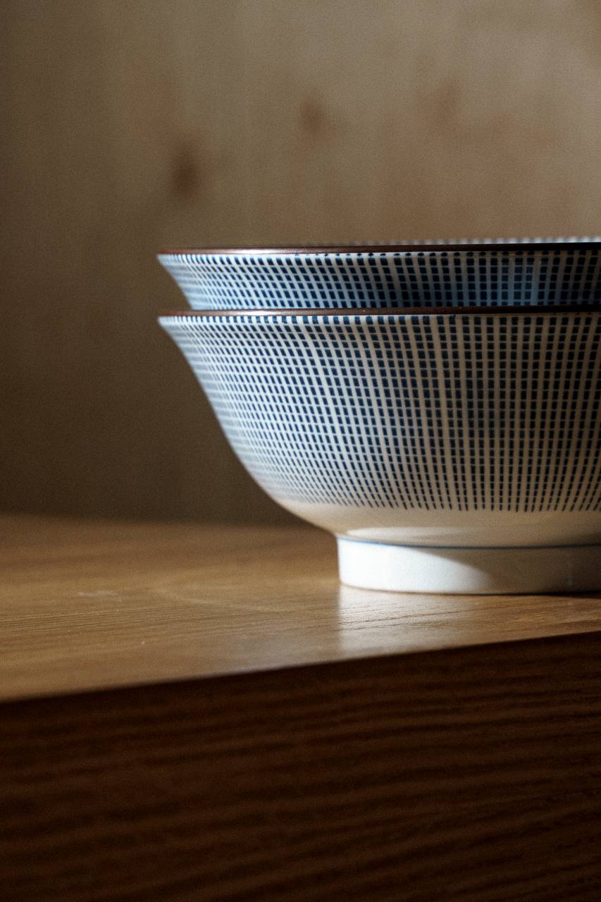 Говорят, счастье не купишь.
Но можно купить боул Tokyo Design — и вот оно, счастье в руках.
Рамен, поке, лапша, салаты — бери и наслаждайся красотой.🍜
roomers.ru
roomerspro.com | Сетка — социальная сеть от hh.ru