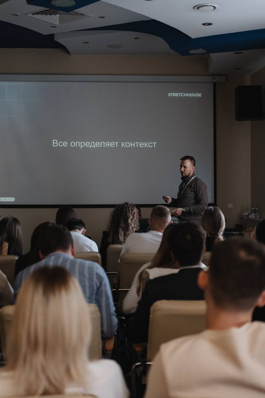 🎬 Нулевая серия. Зачем я запускаю мини-курс по аренде?
Мы свели наше направление по консалтингу до минимума. И мы решили дать больше пользы для подписчиков | Сетка — социальная сеть от hh.ru