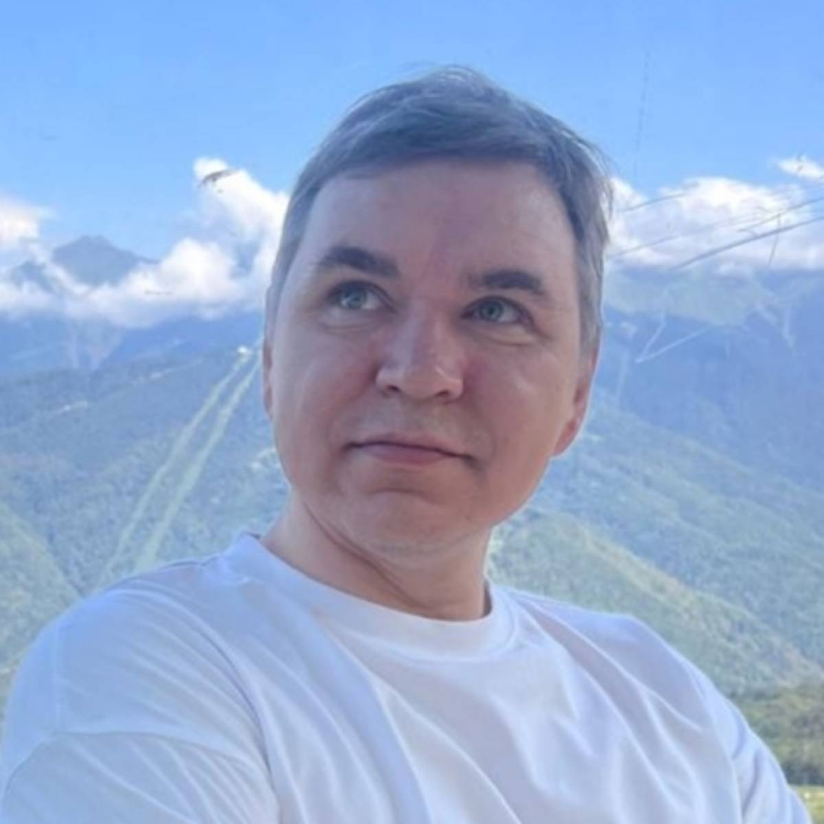 Денис Бессонов