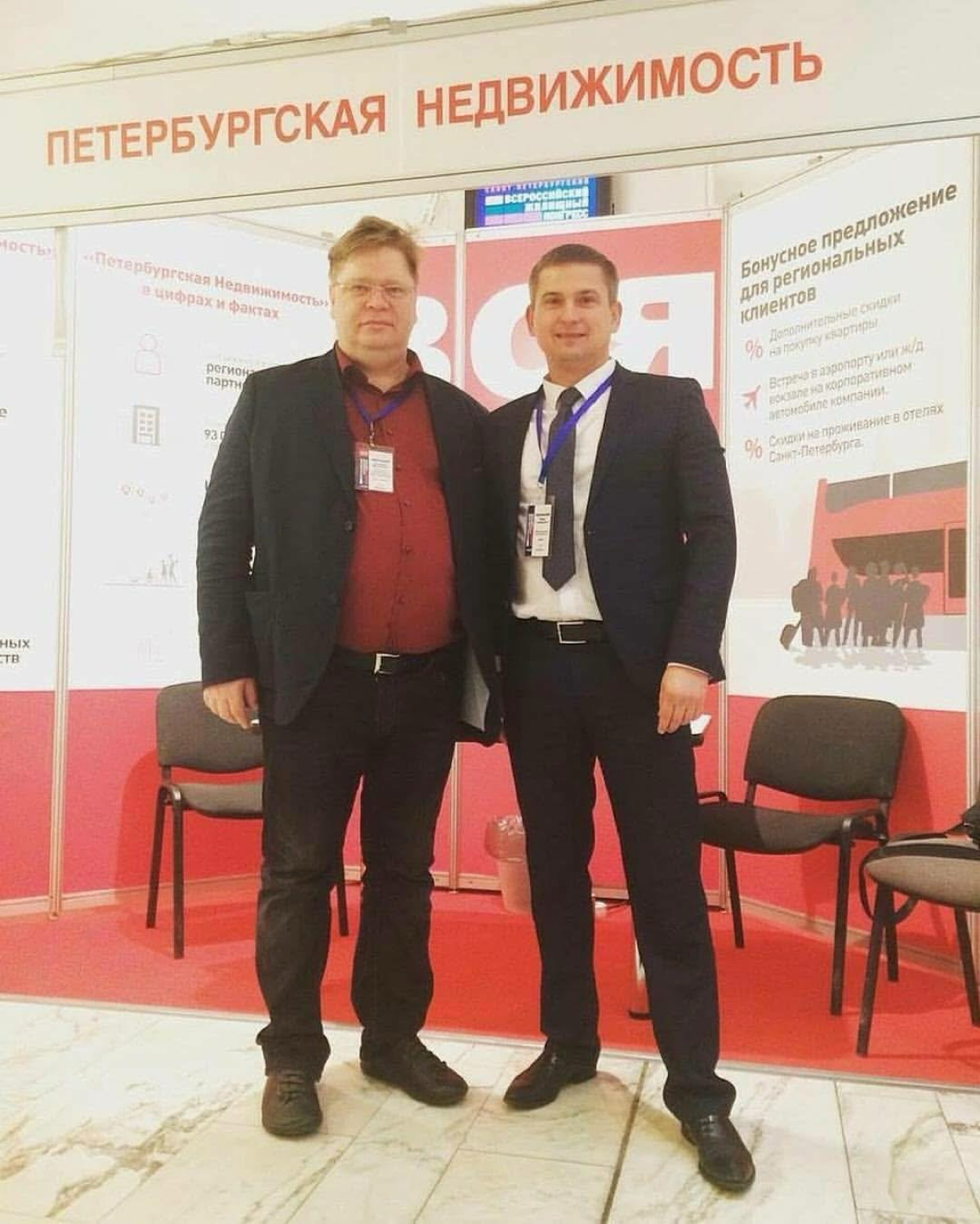 Участвую в конгрессе с 2015 года
Оказывается третий раз (данные 2018 года) участвую и три года назад, познакомился с Владимир Николаев @nikolaevcongress, на его, грандиозном мероприятии - Жилищный кон... | Сетка — социальная сеть от hh.ru