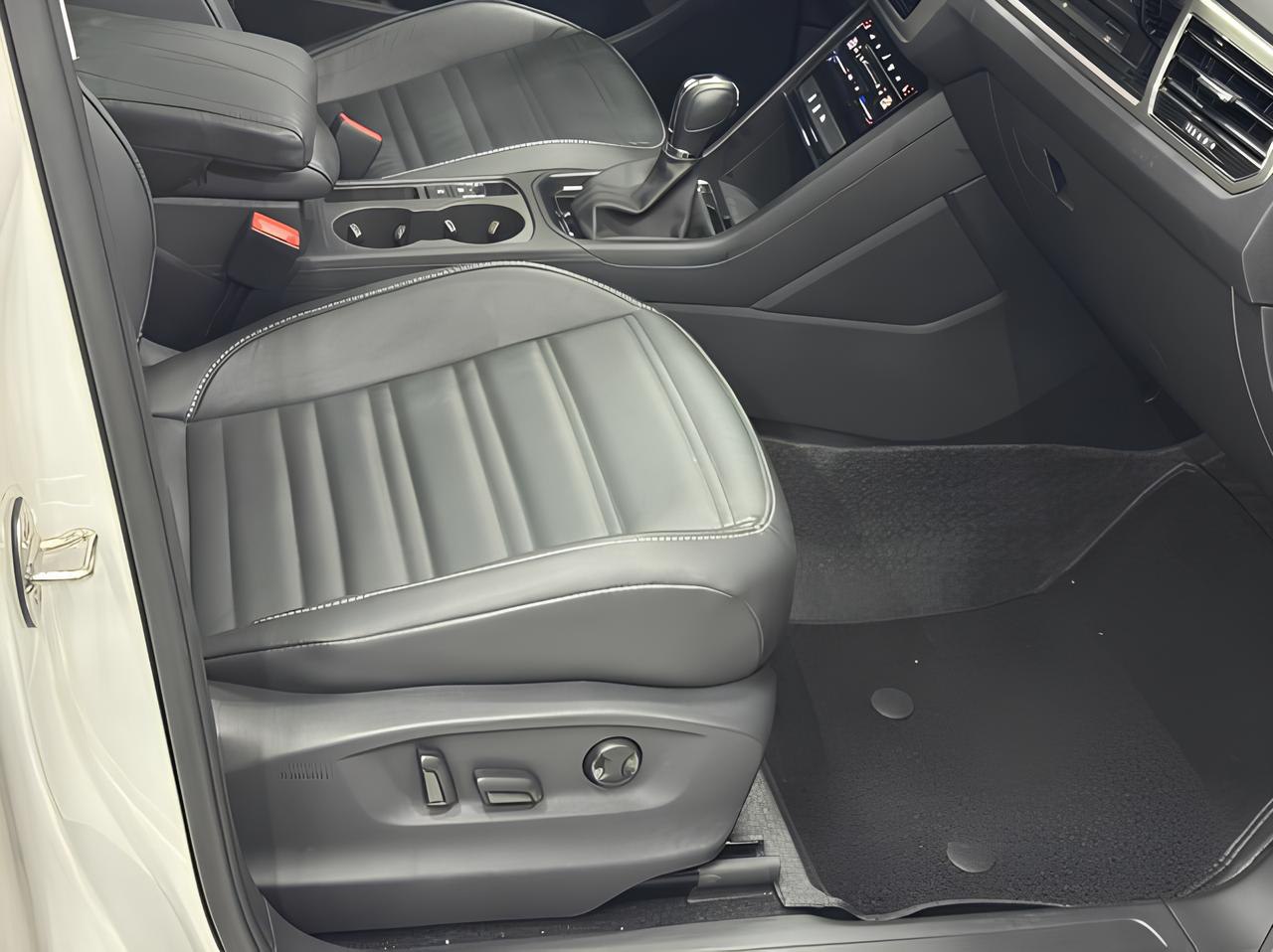 🚘 Volkswagen Touran L
7 мест для всей семьи и друзей
2022 Май • 30 536 км • бензин 1.4 л (150 л.с | Сетка — социальная сеть от hh.ru