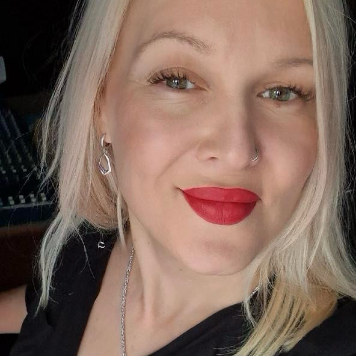 Яна Миронова