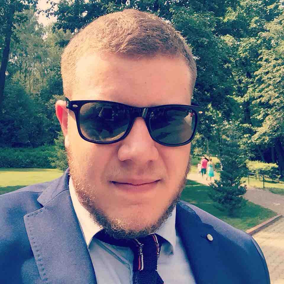 Леонид Кононов