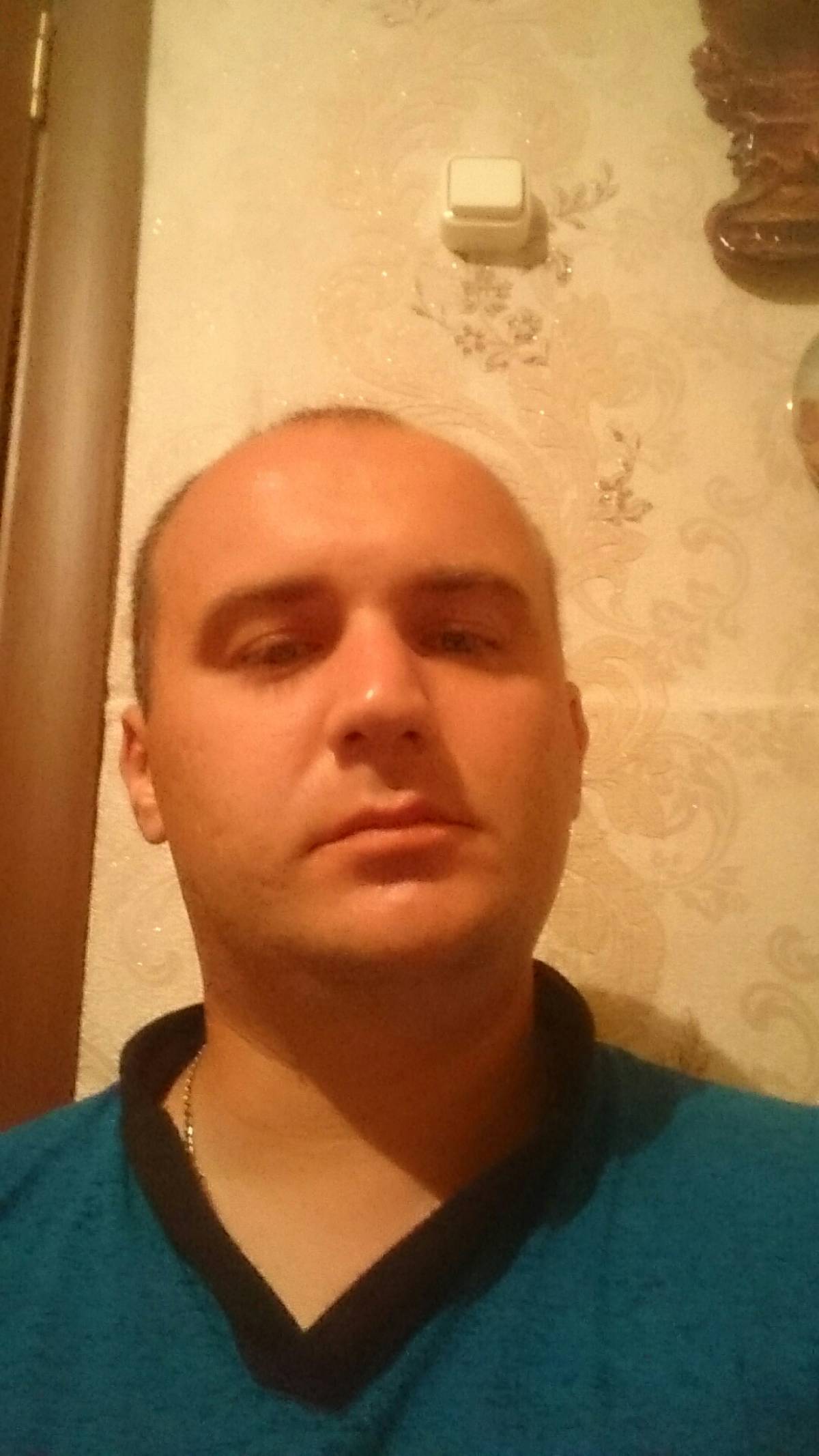 Олег Капустин