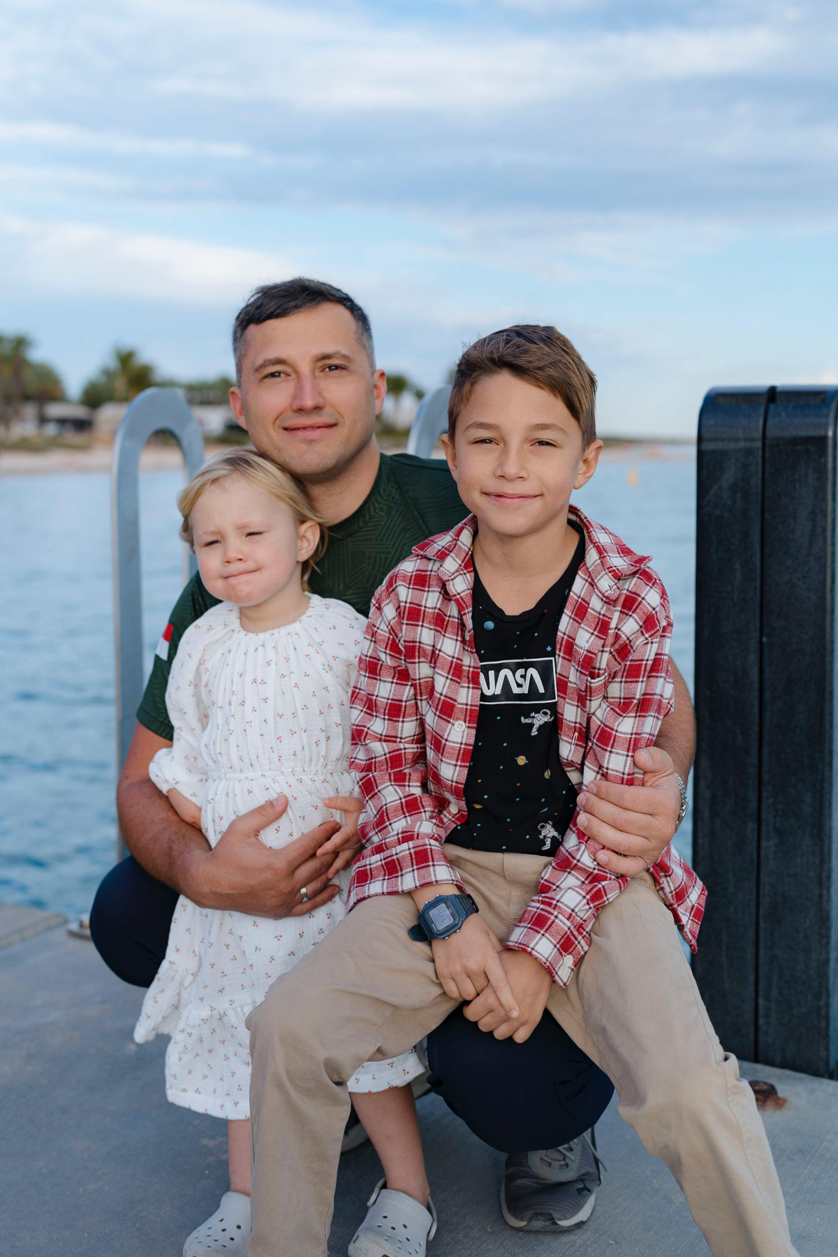 True success is not only measured by business growth, but by the harmony we create between work and family.
A strong leader knows that time invested in the next generation is the most valuable legacy | Сетка — социальная сеть от hh.ru