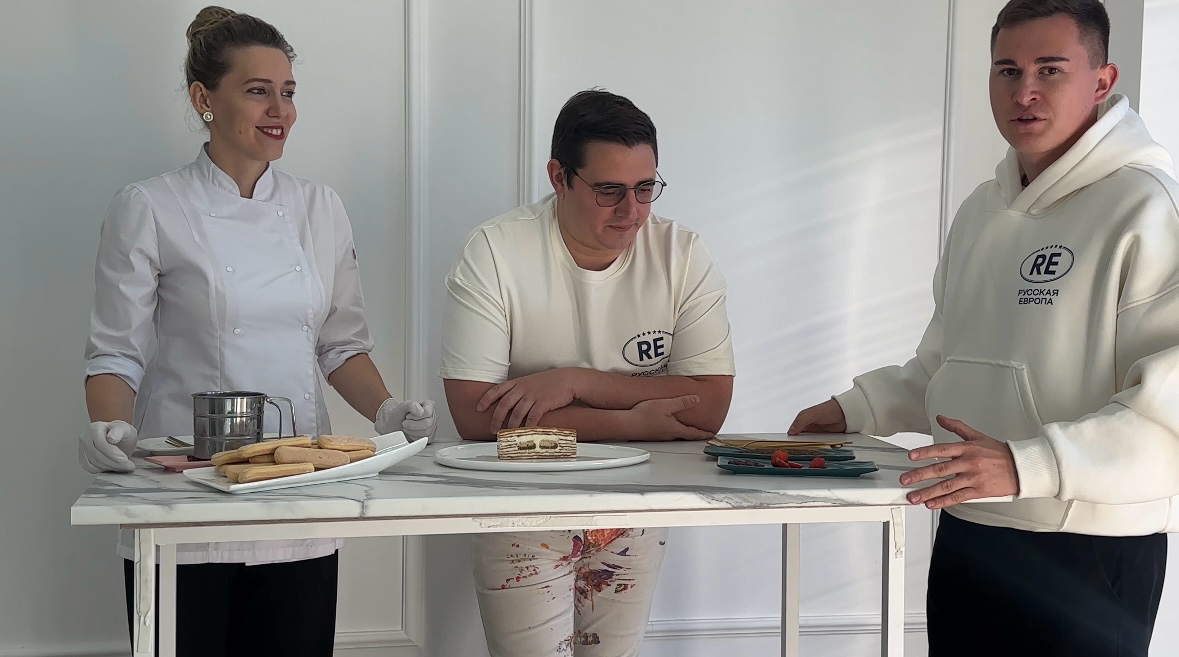 Презентуем первый в России десерт от застройщика! 🍰 | Сетка — социальная сеть от hh.ru