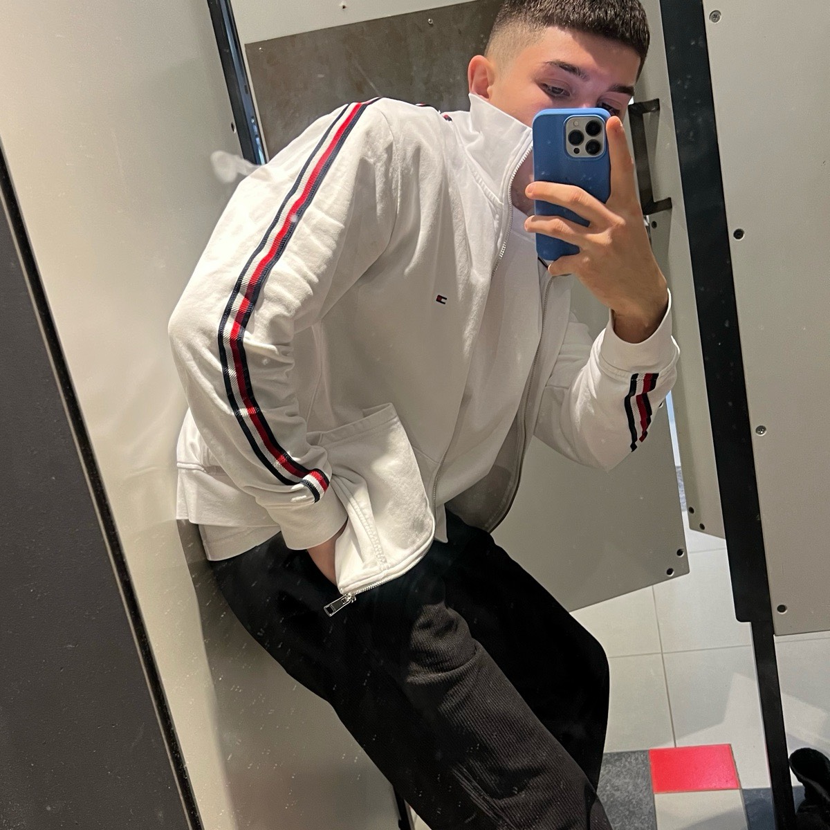 Давид Боровский | Сетка — социальная сеть от hh.ru