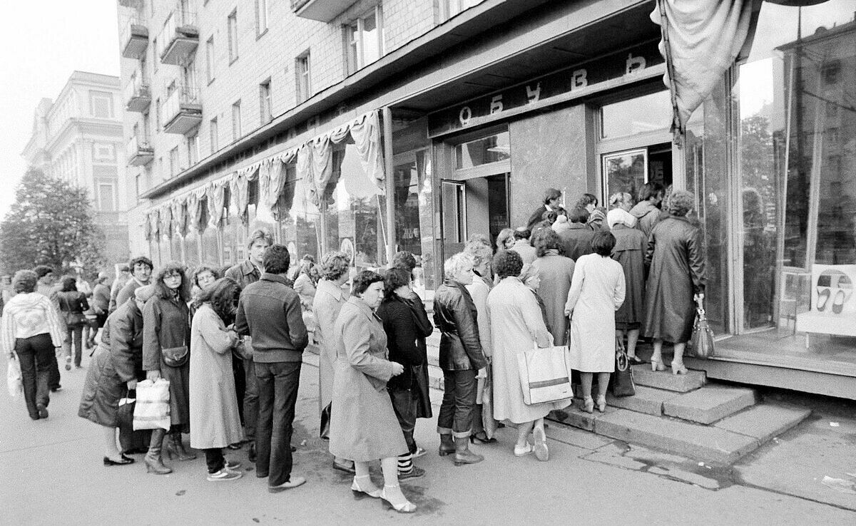 Теперь набираю подписчиков только так. Беру старый советс... | Сетка — социальная сеть от hh.ru