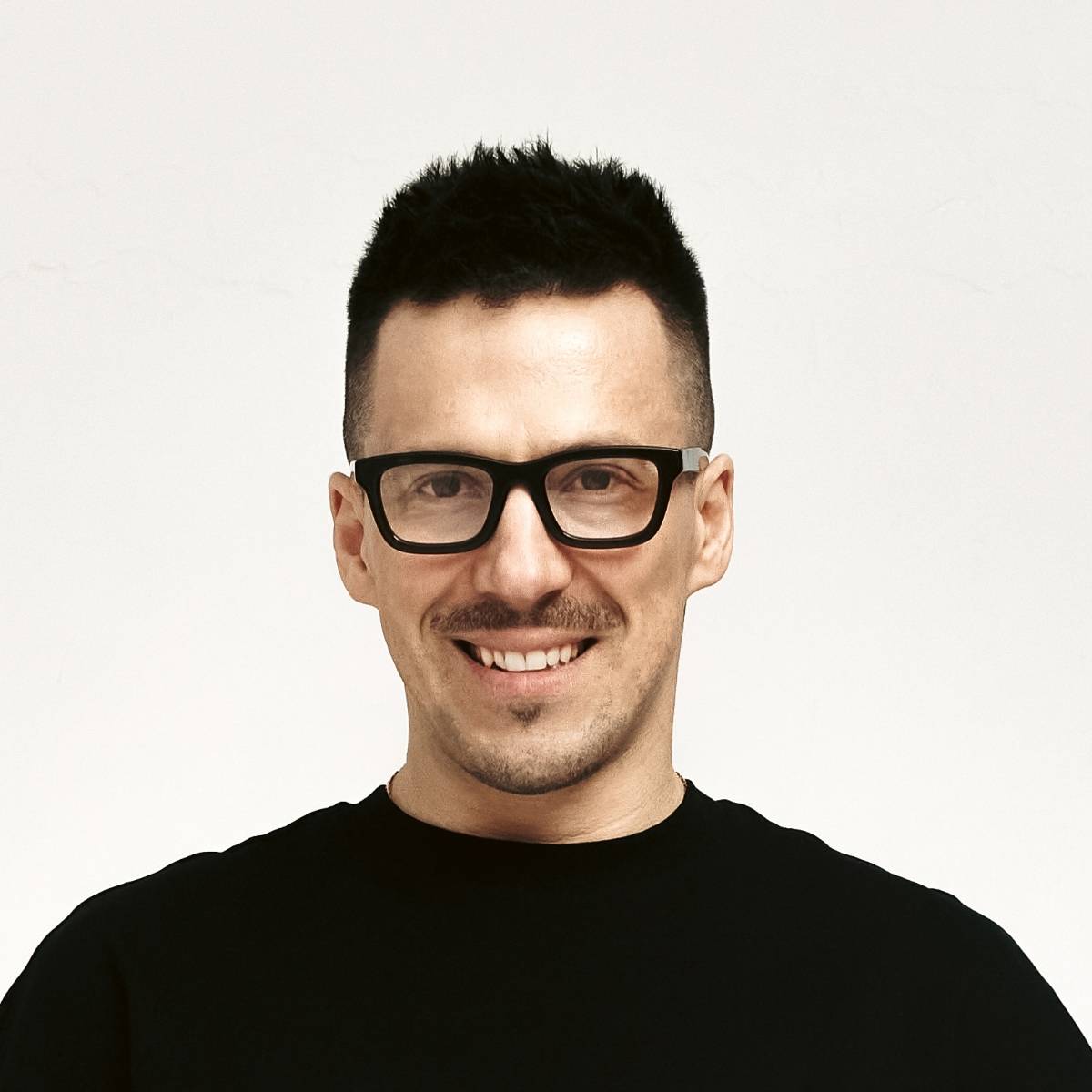 Виктор Донюков | Сетка — социальная сеть от hh.ru