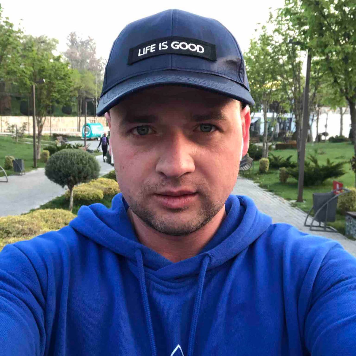 Александр Больщиков