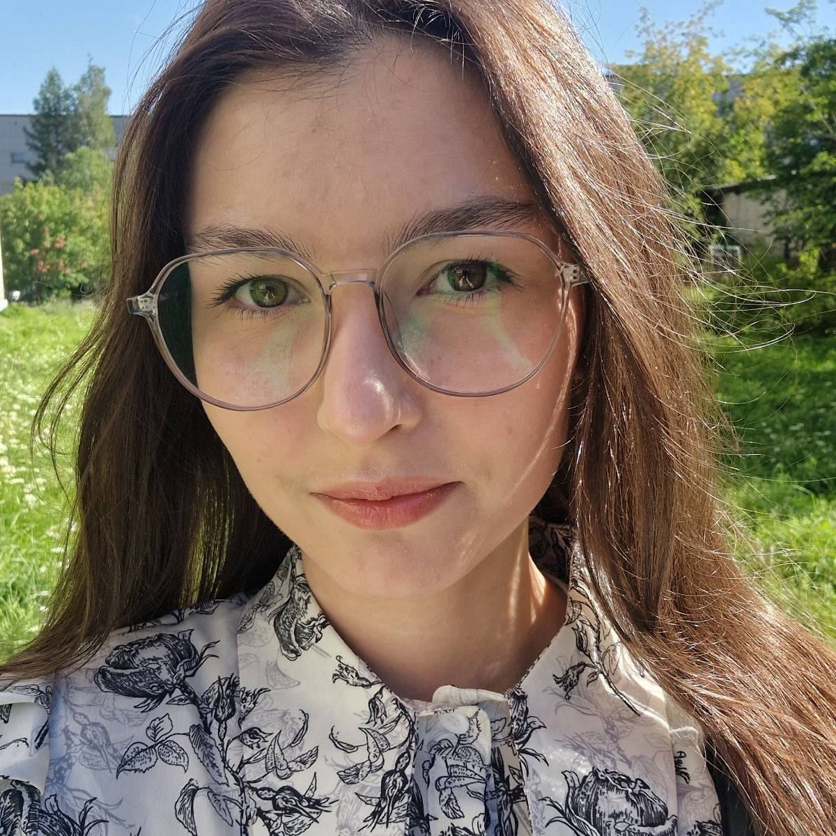 Людмила Миничева | Сетка — социальная сеть от hh.ru