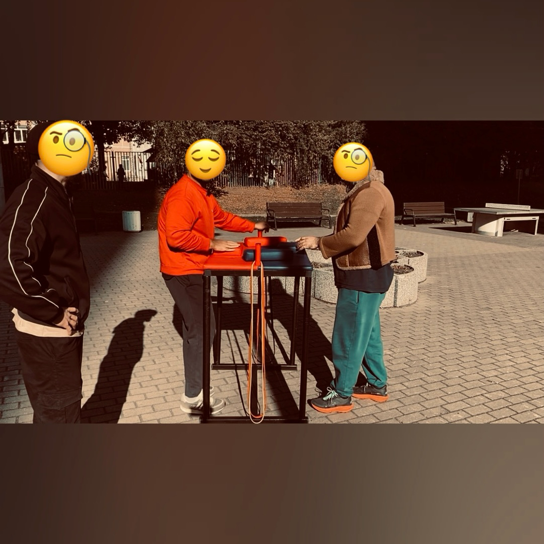 Это мы вчера на 10-х сборах. Сегодня дома уже чилим. ⁣⁣⠀
⁣⁣⠀
Ты это, там записывайся тоже, если что. | Сетка — социальная сеть от hh.ru
