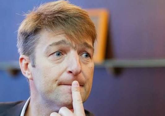 Яшкино передадут государству - собственник спонсировал ВСУ
Тверской суд признал бизнесмена Дениса Штенгелова и его отца «экстремистским объединением» и изъял активы принадлежащего ему кондитерского хо... | Сетка — социальная сеть от hh.ru