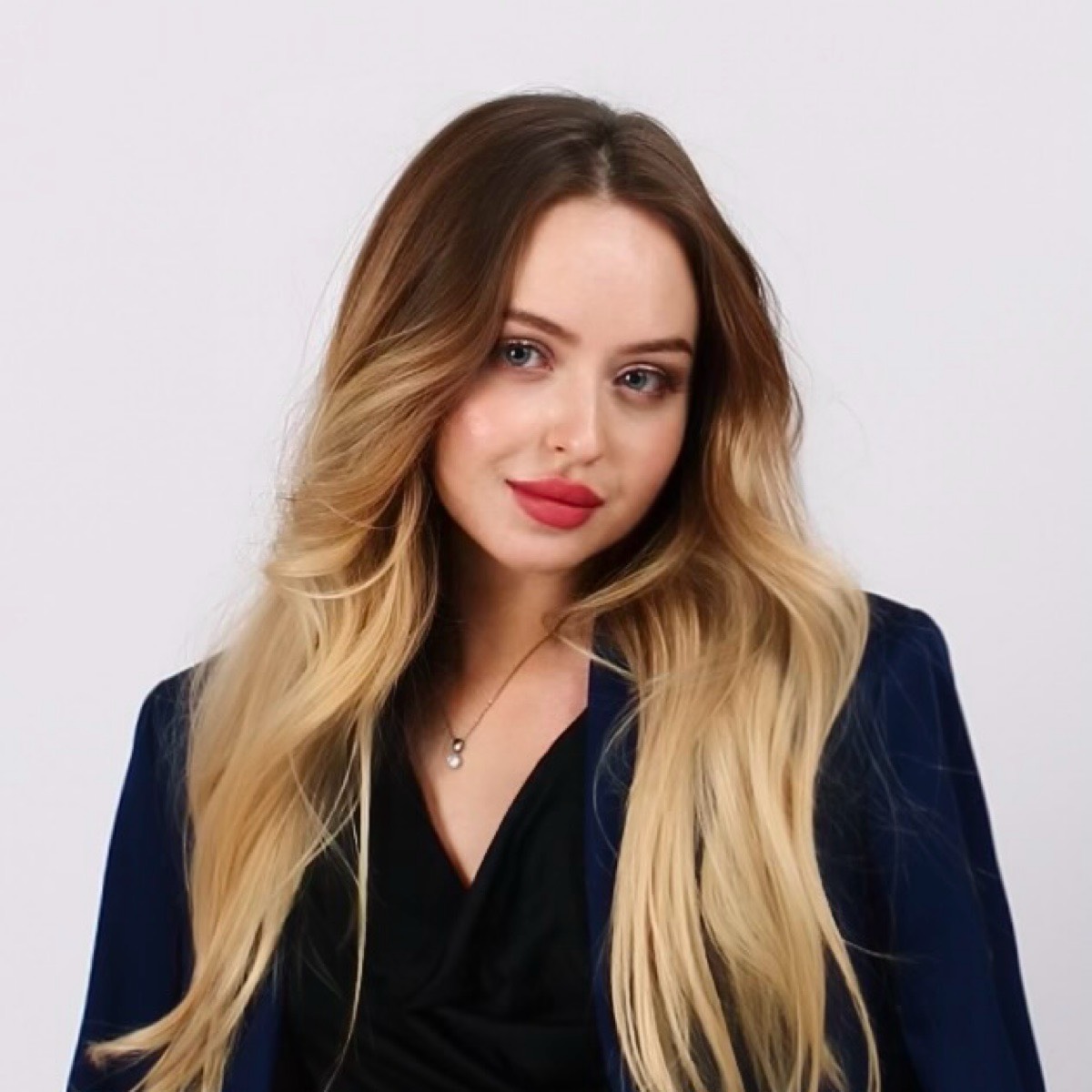 Алина Казакова | Сетка — социальная сеть от hh.ru