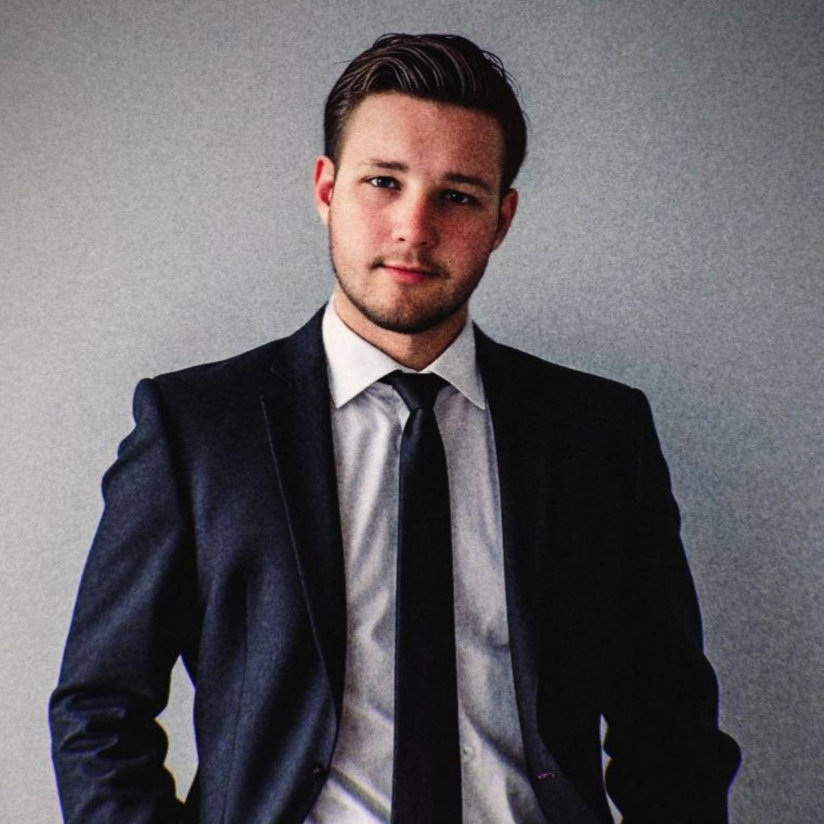 Анатолий Борисов | Сетка — социальная сеть от hh.ru