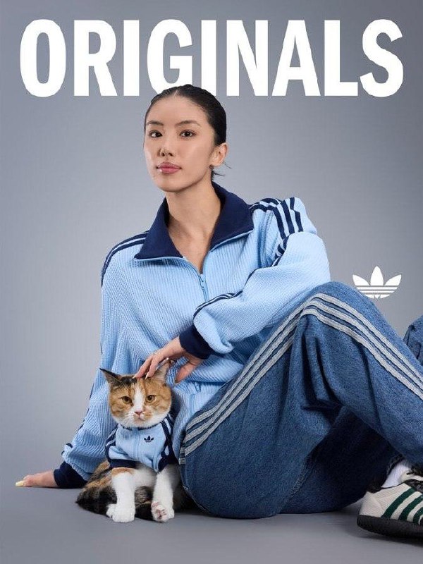 Китайский Adidas выпустил очень милую коллекцию одежды для животных.
В коллекции есть тёплые плащи с высоким воротником и светоотражающими элементами, разные тёплые жилетки и бомберы | Сетка — социальная сеть от hh.ru