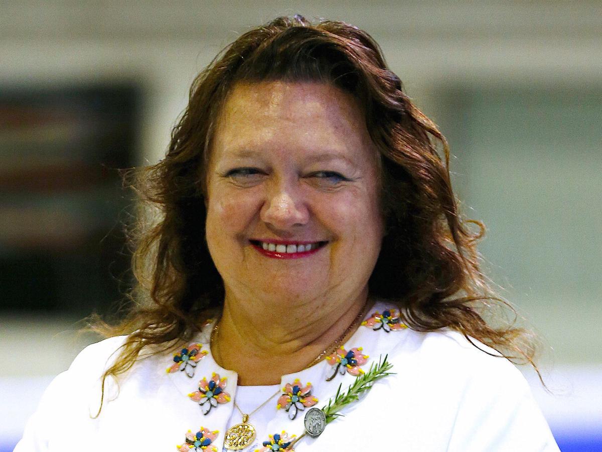 Так, где там наши Прохоры Шаляпины? Возвращаюсь с лучшими из лучших!!!
Собрал для вас подборочку красавиц, за чье сердце однозначно стоит побороться | Сетка — социальная сеть от hh.ru